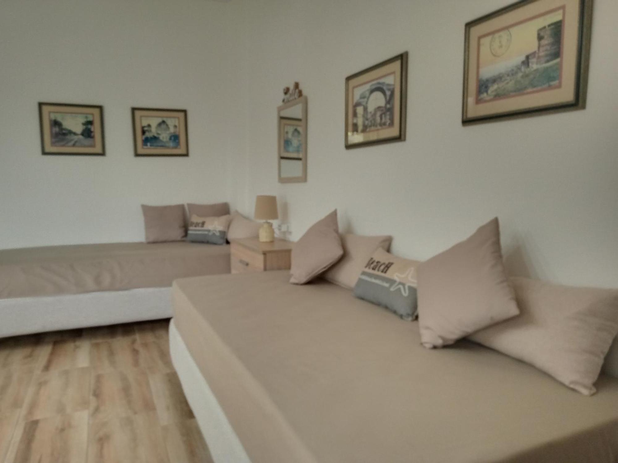 Niki Stavros Comfort Studios Kültér fotó
